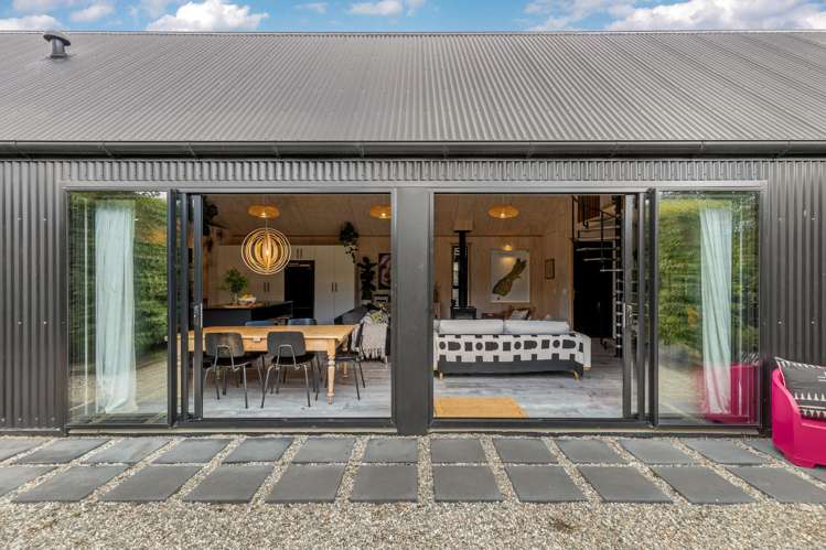 141 Main Road Luggate_19