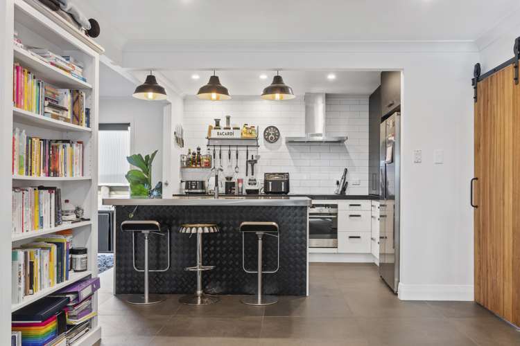 31a Coopers Road Gate Pa_8