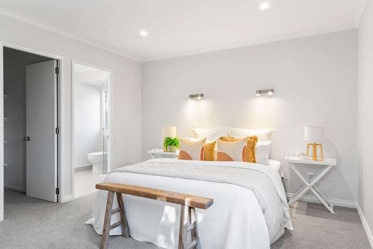 31 Ocean Crest Papamoa_11