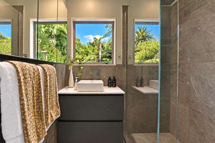 40B Weatherly Road Torbay_9