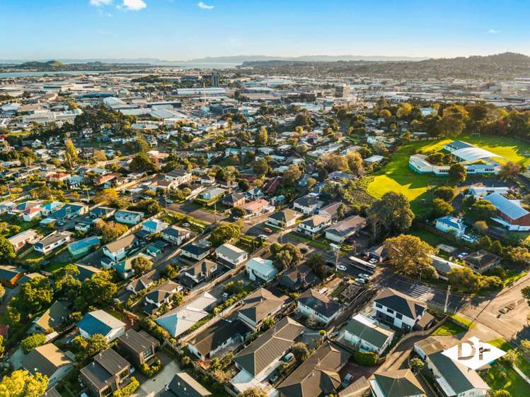 46 Commissariat Road Mount Wellington_35