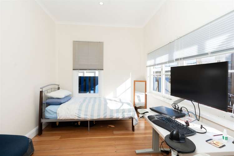 37 Wellington Street Hamilton East_11