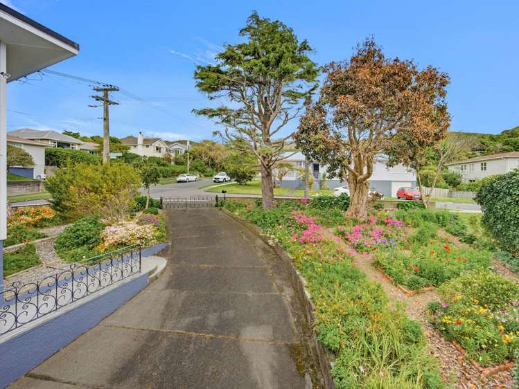 2 Magdalen Street Tawa_25