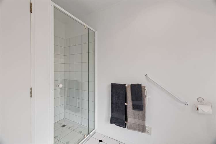 1/16 Hanover Place Ilam_12