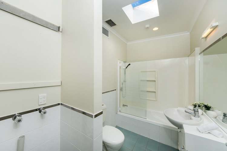 6e/8 Farnham Street Parnell_5