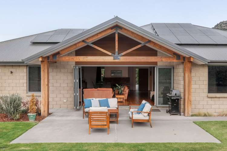 47 Matheson Crescent Albert Town_24