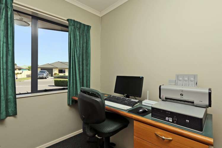 202 Frimley Oaks Frimley_10