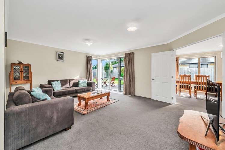 16 Stanwood Grove Darfield_12