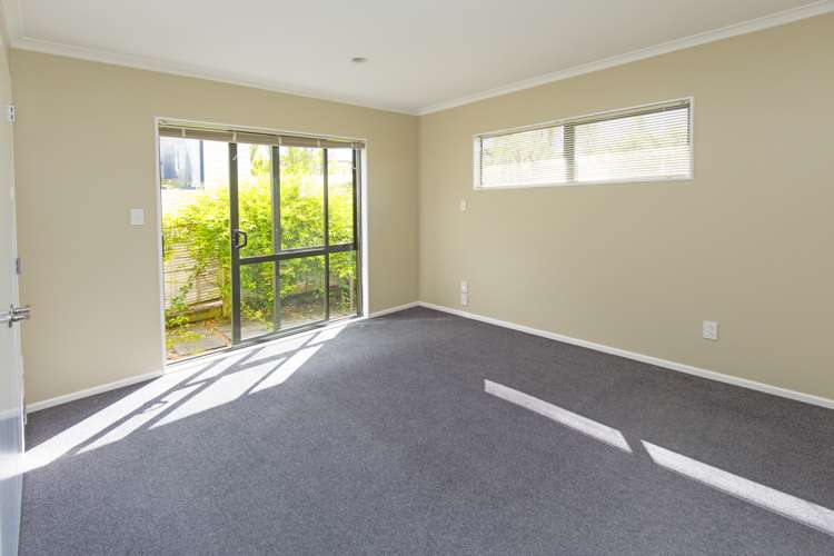 88d Brian Crescent Stanmore Bay_8