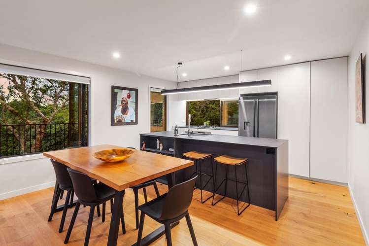 21c Newell Street Point Chevalier_6