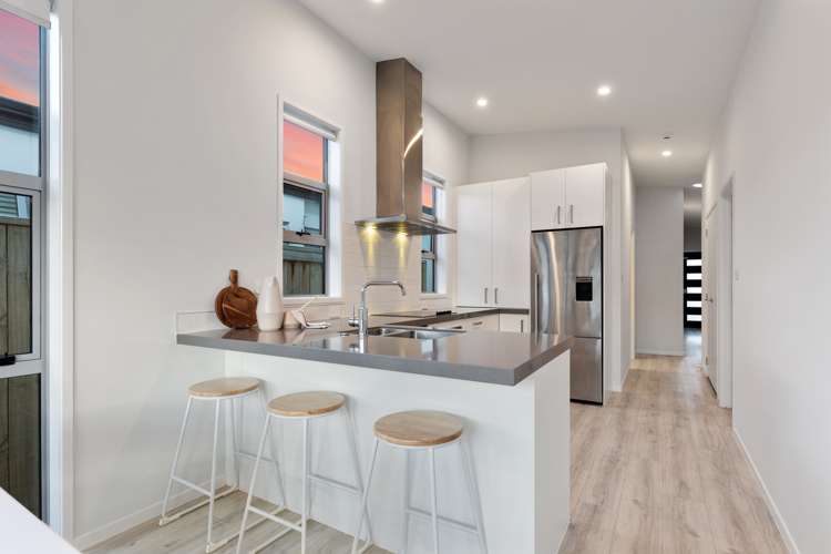 3 Foley Grove Pyes Pa_7