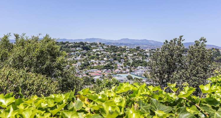 90 Akaroa Drive Maupuia_18