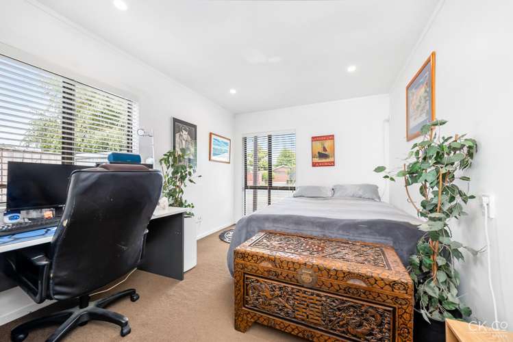 3 Laredo Grove Totara Park_11