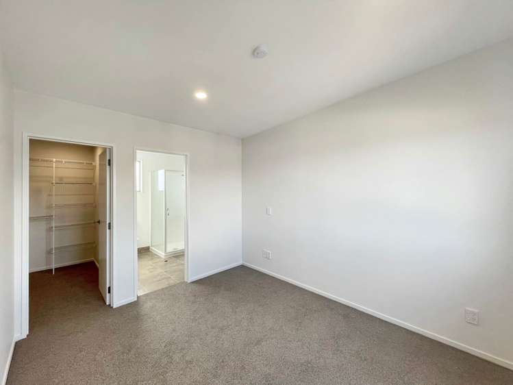 13/1 Gracechurch Drive Flat Bush_9