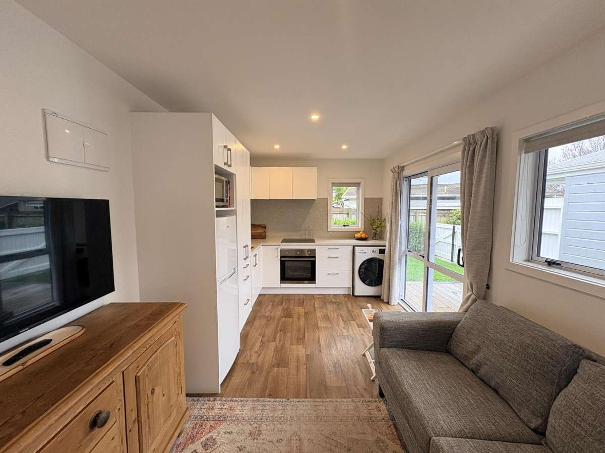 1-Bedroom Beauty on Brookvale 2