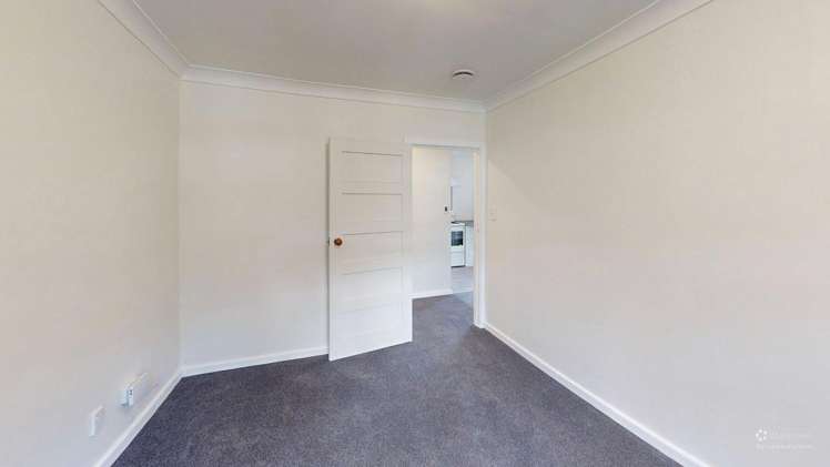  14 Larsen Court Takaro_8