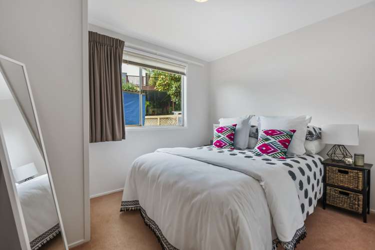 10 Rosecamp Road Beach Haven_24