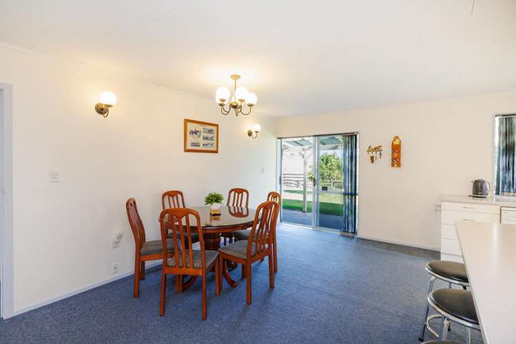 112 Avenue Road Foxton_10