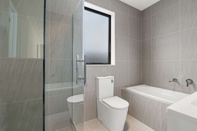 5 Matahae Crescent Wainui_16