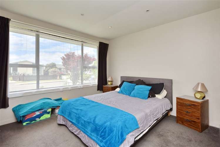 48 Oriana Crescent Hornby_7