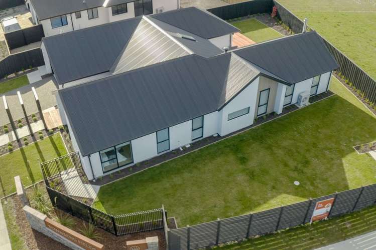 2 Mccahon Drive Rangiora_16