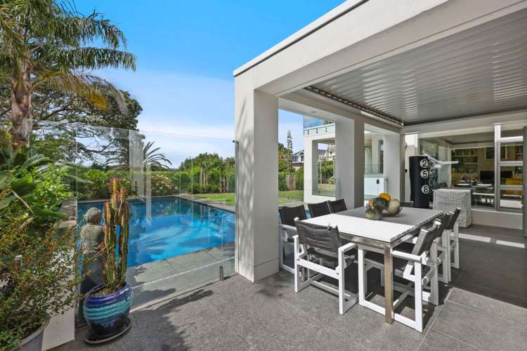 117B St Stephens Avenue Parnell_19