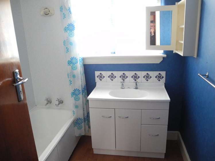 38 Avenue Road West End_3