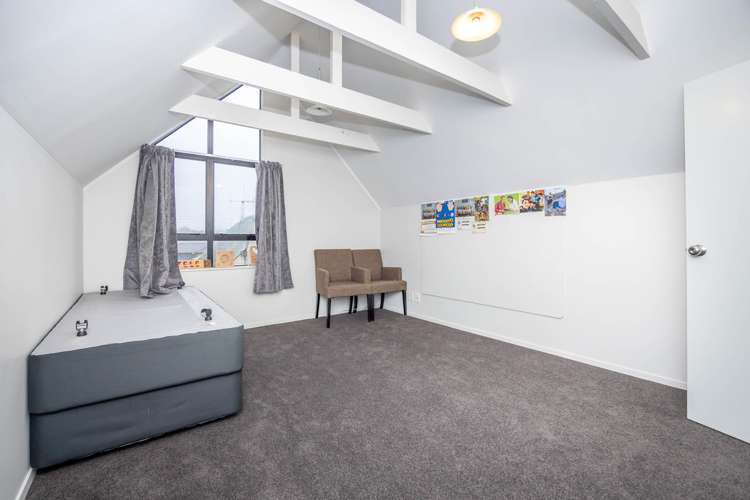 168A Old Farm Road Hamilton East_14