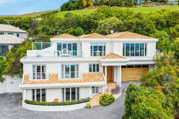 7 Gardenhill Lane Redcliffs_0