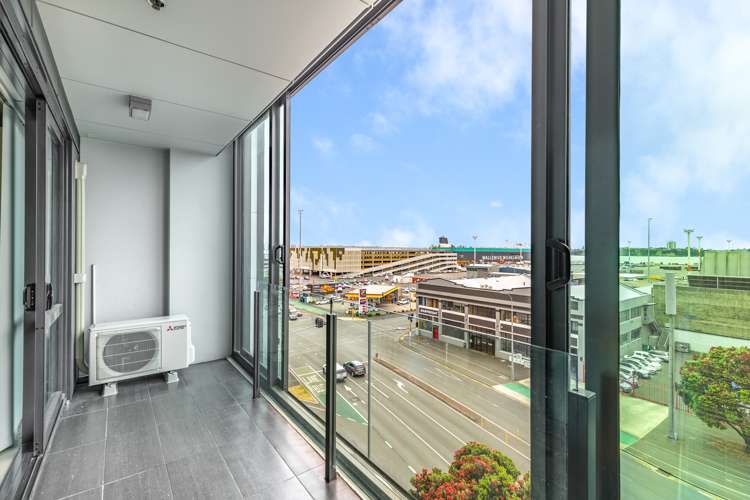 513/4 Dockside Lane Auckland Central_8
