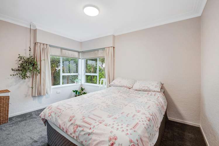 1/96 Sunset Road Unsworth Heights_11