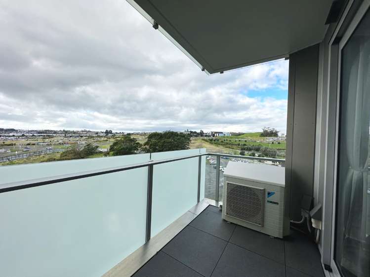 405A/1 Rose Garden Lane 10862_12