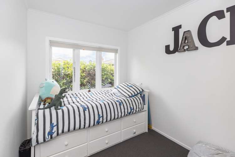 31 Firth Street Hamilton East_9