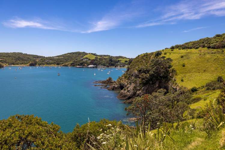 169 Nick Johnstone Drive Church Bay_10