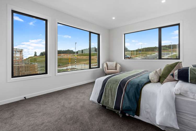 8 Kikorangi Drive Wainui_22