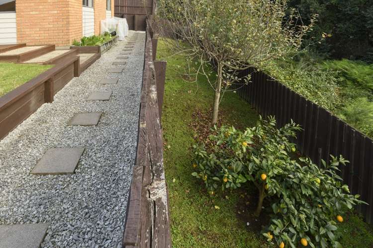 35 Galloway Crescent Pyes Pa_15