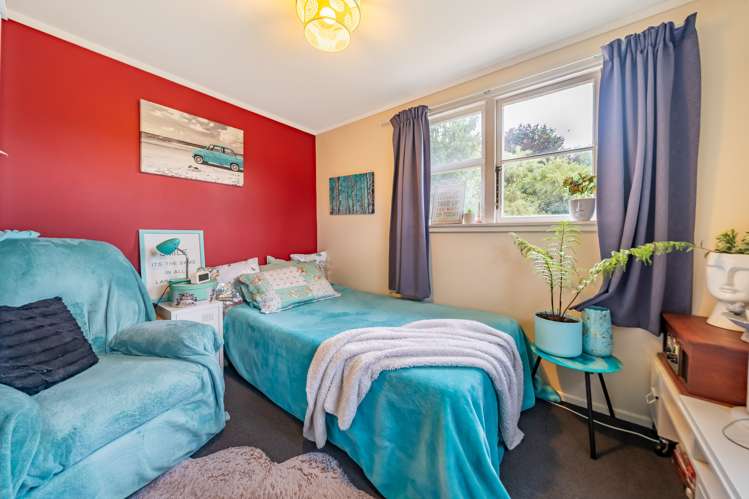 1216 Fergusson Drive Brown Owl_10