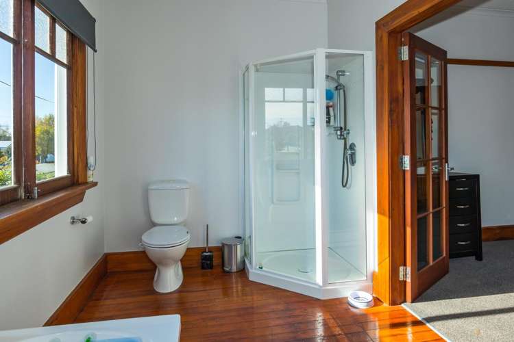 48 Luxmoore Road Waimataitai_11