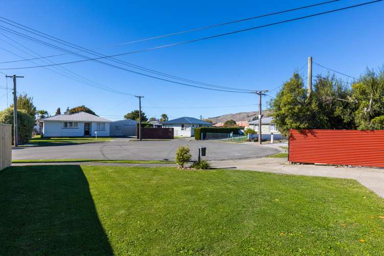 14 Gill Crescent Redwoodtown_19