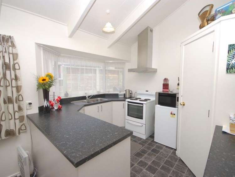 1 Hinemoa Avenue Taupo_3