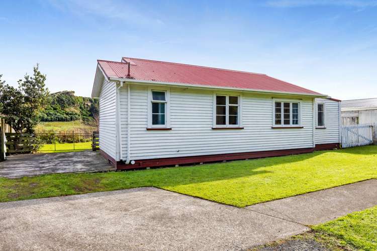14 Ohawe Terrace Hawera_19
