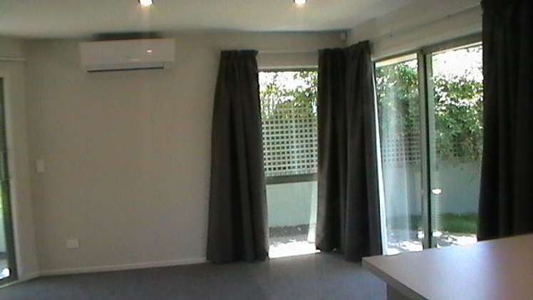 10b Netherby Lane Shirley_6