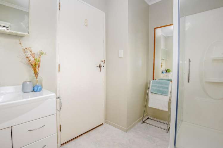 282C Main Road Tawa_12