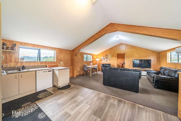 61A Colletts Road Mangaroa_19