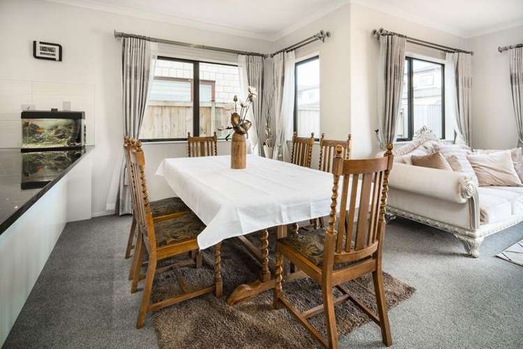 22 Ballyholey Drive Flat Bush_5