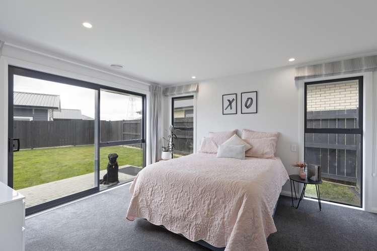 2 Corsica Court Fitzherbert_15