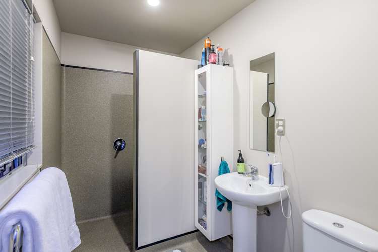 14 Charlotte Way Raumati South_12