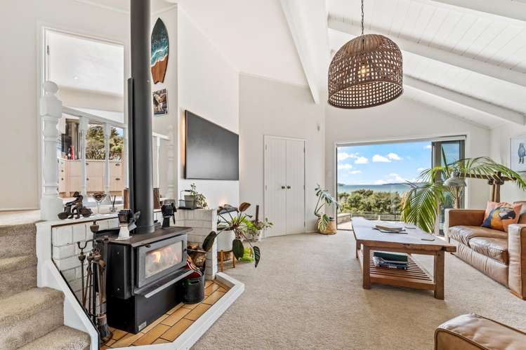 47 Puriri Place Sandspit_13