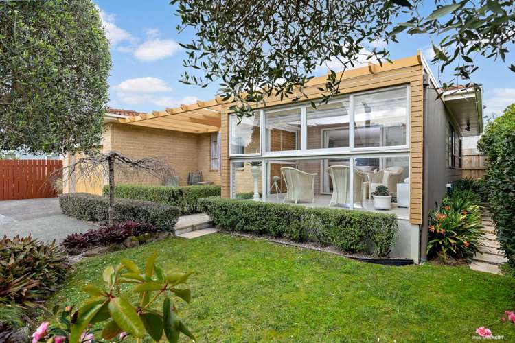 2/16 Brook Street Milford_15