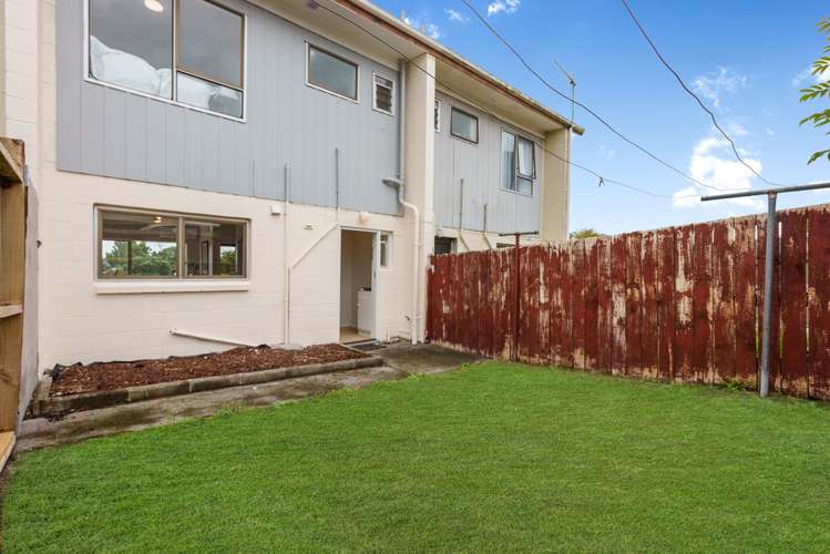 2/24 Copley Street New Lynn_15